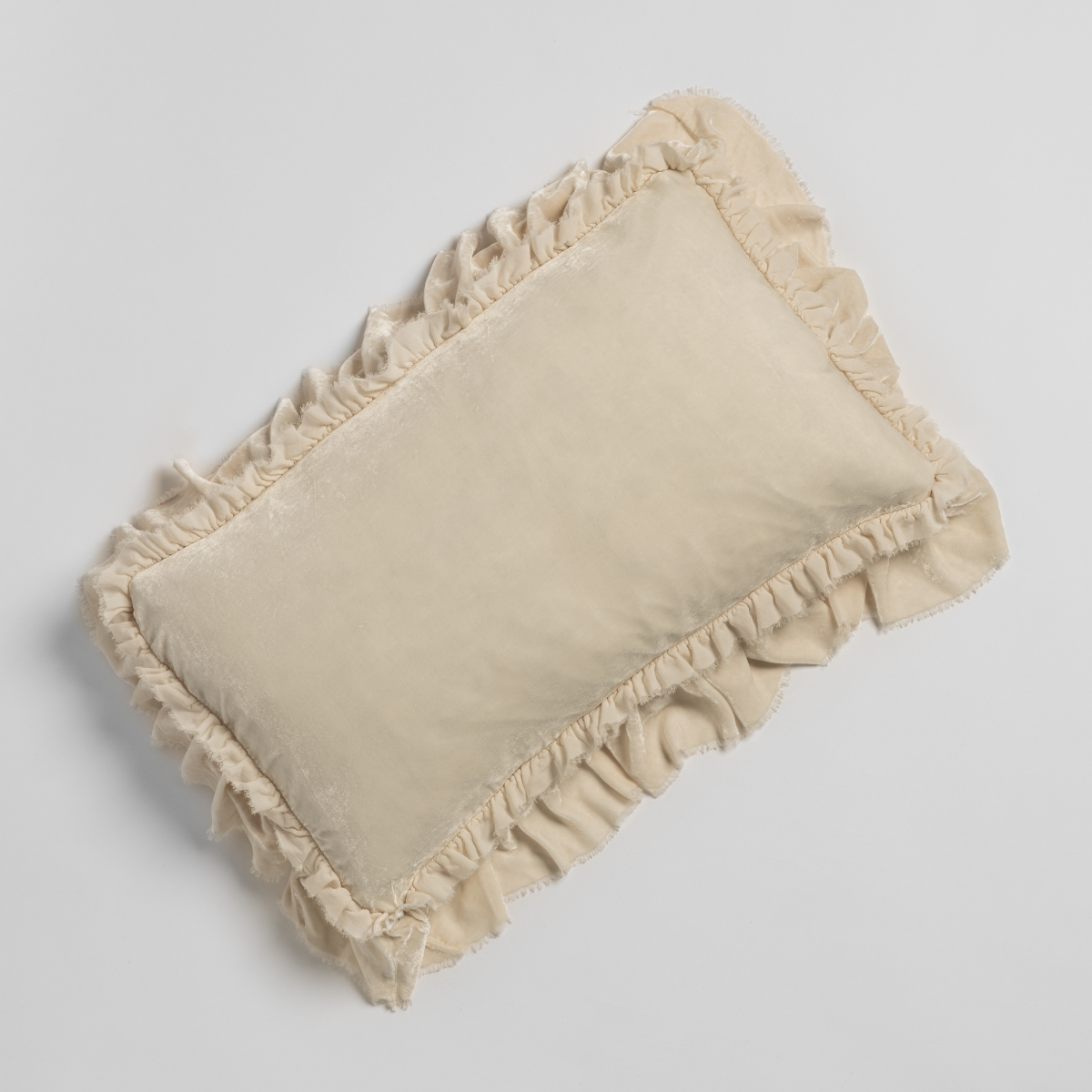 Loulah Throw Pillow | Crema