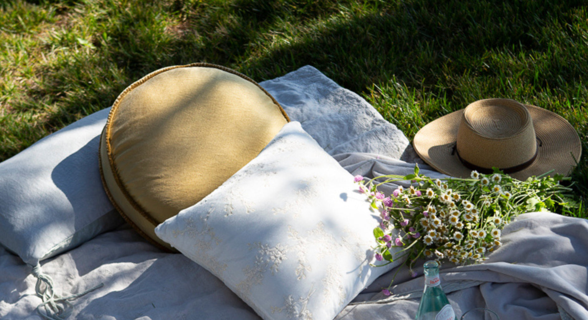 Bella Notte Linens Hero