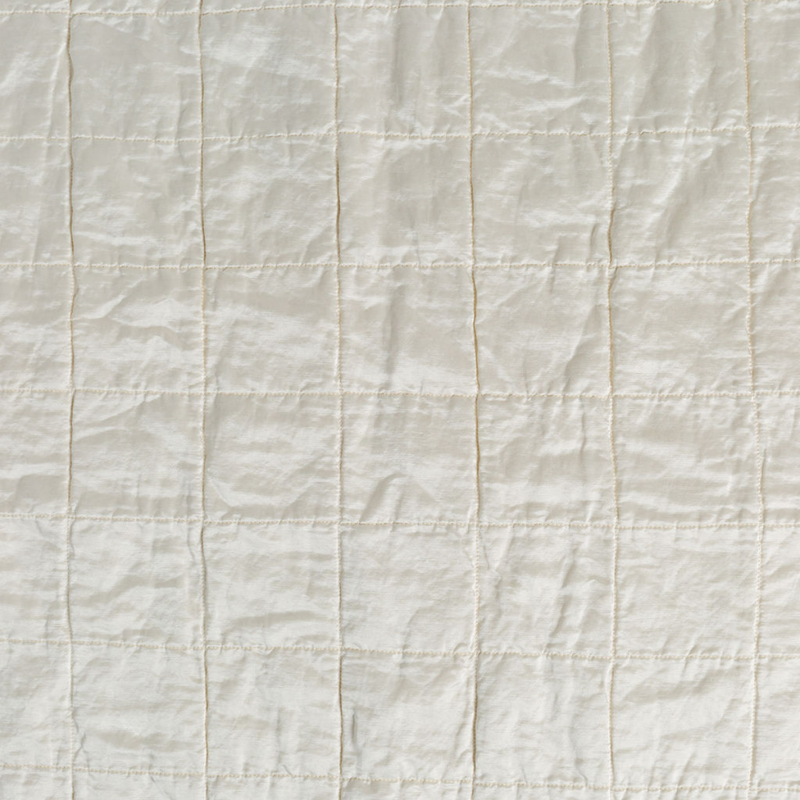 Sel Sham | Winter White | a shot of square-quilted charmeuse in winter white, a softer and warmer tone than our classic white.