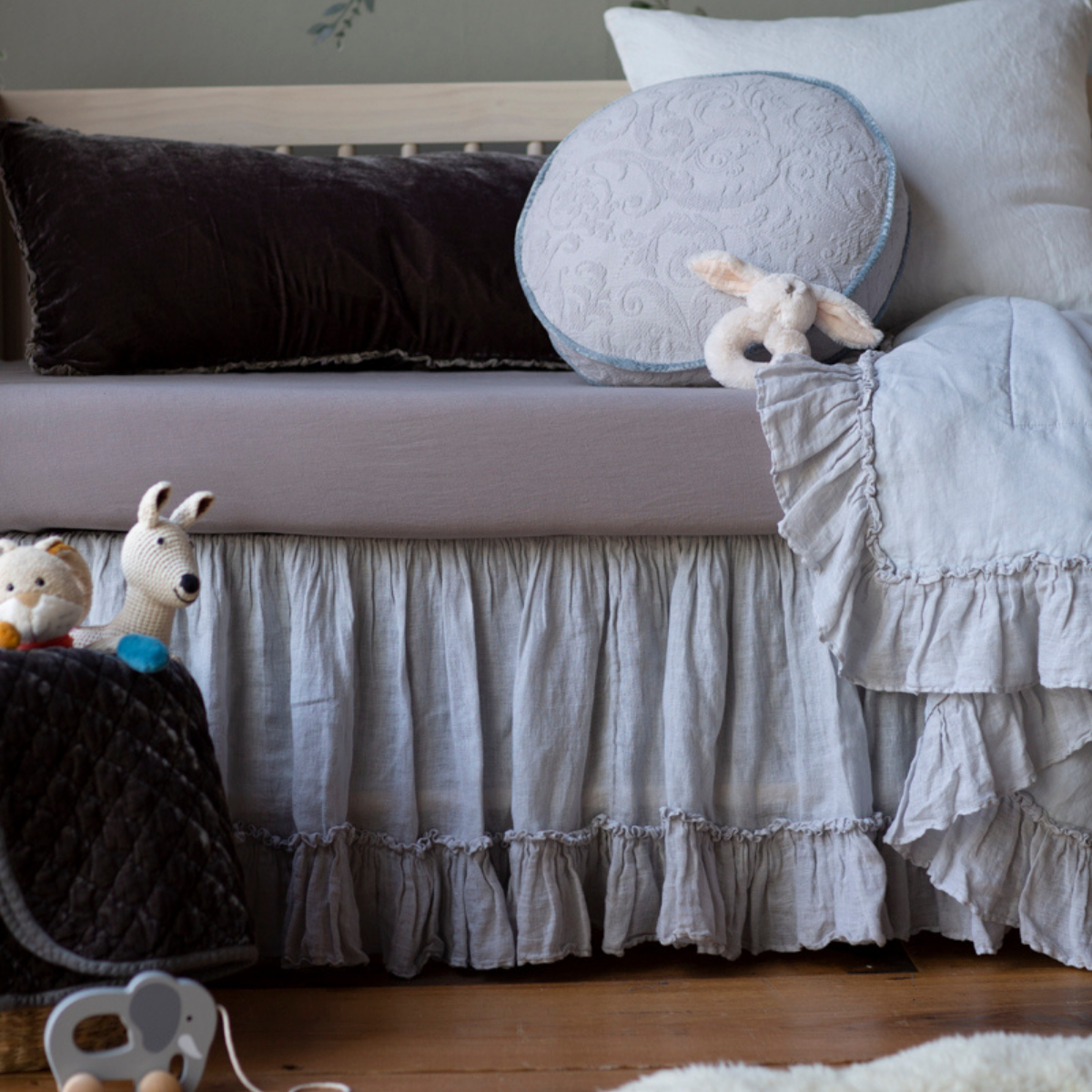 Bella notte baby bedding hotsell