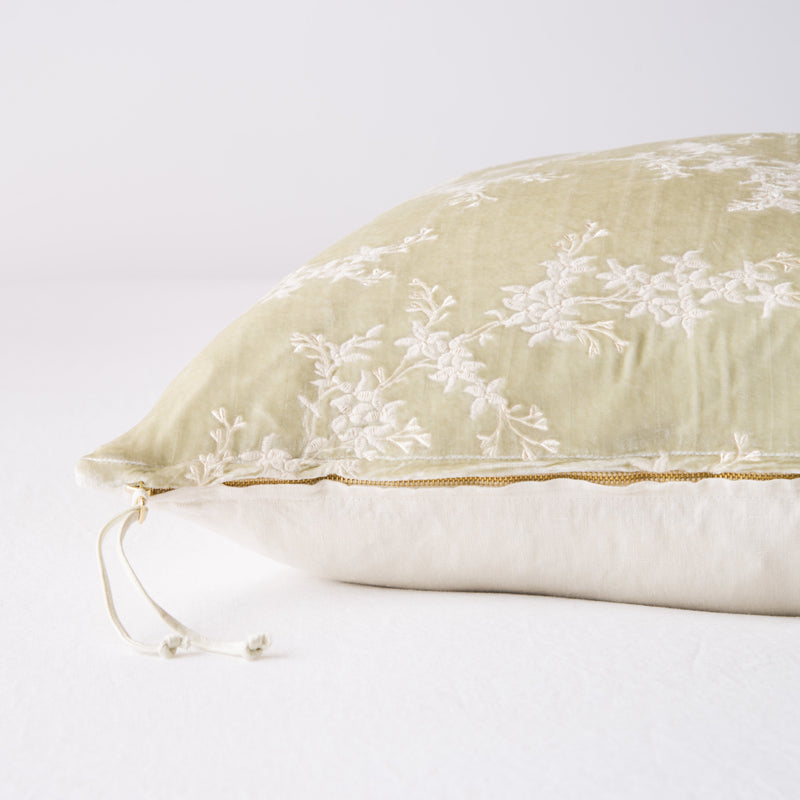Lynette Sham | Parchment | Close-up side vew featuring brass zipper with charmeuse pull, and linen back.