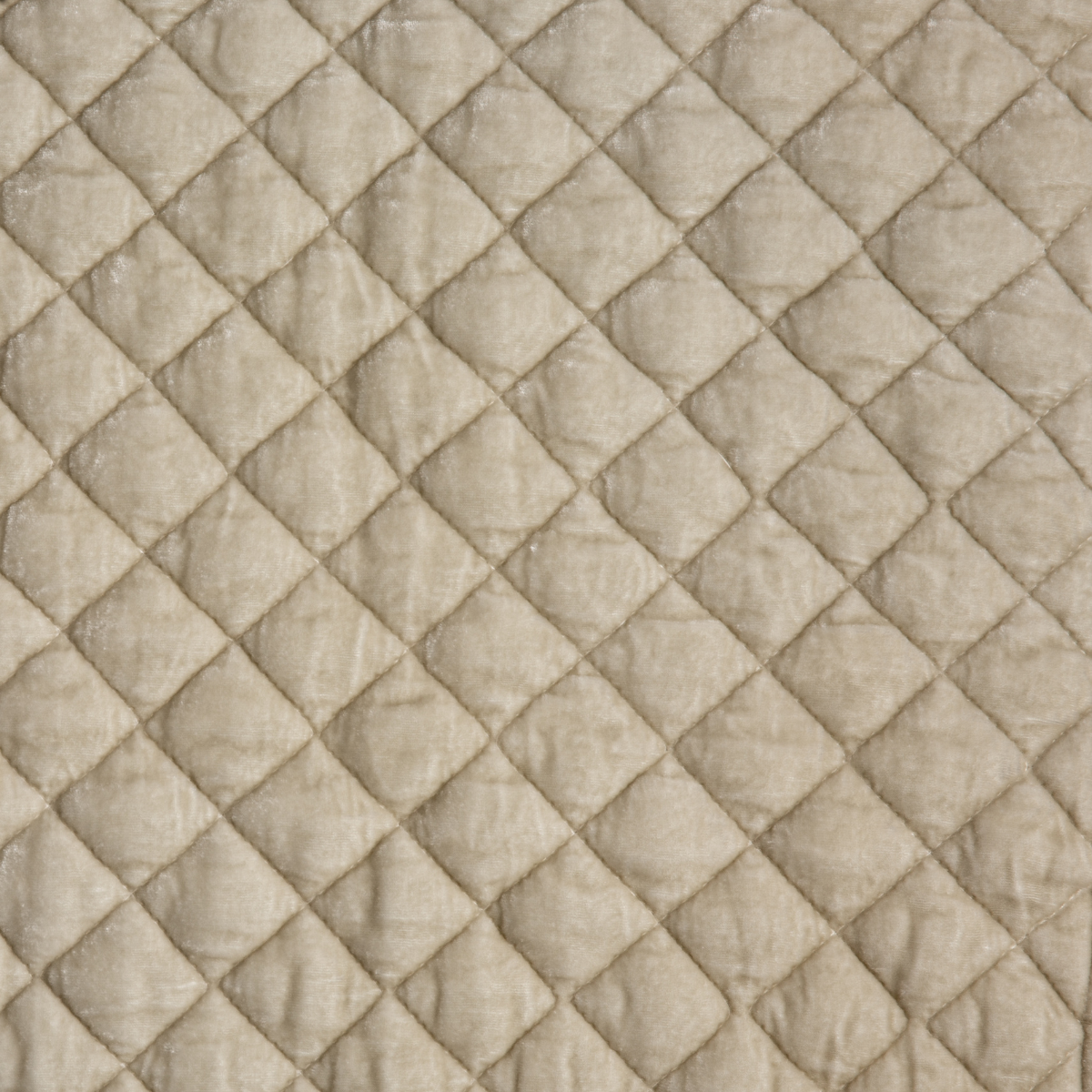 Velvet quilted fabric